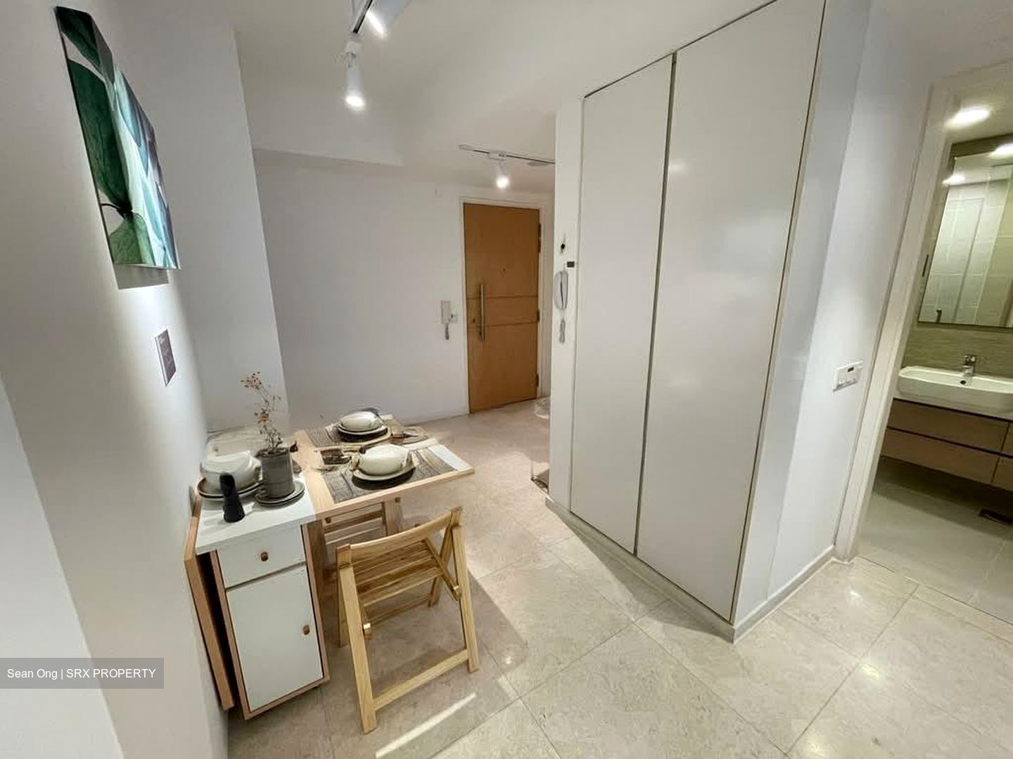 The Lakefront Residences (D22), Condominium #565049481